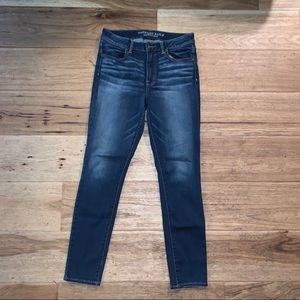 American Eagle high waisted jeans
